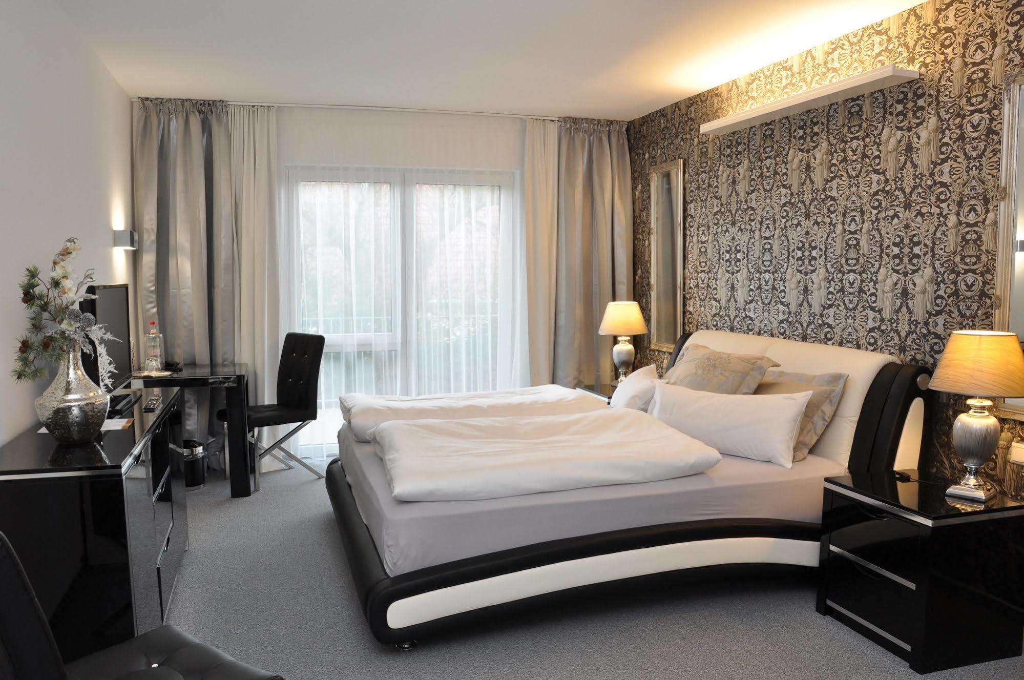Gaestehaus Villa Casamia (Adults Only) Schmalkalden Dış mekan fotoğraf