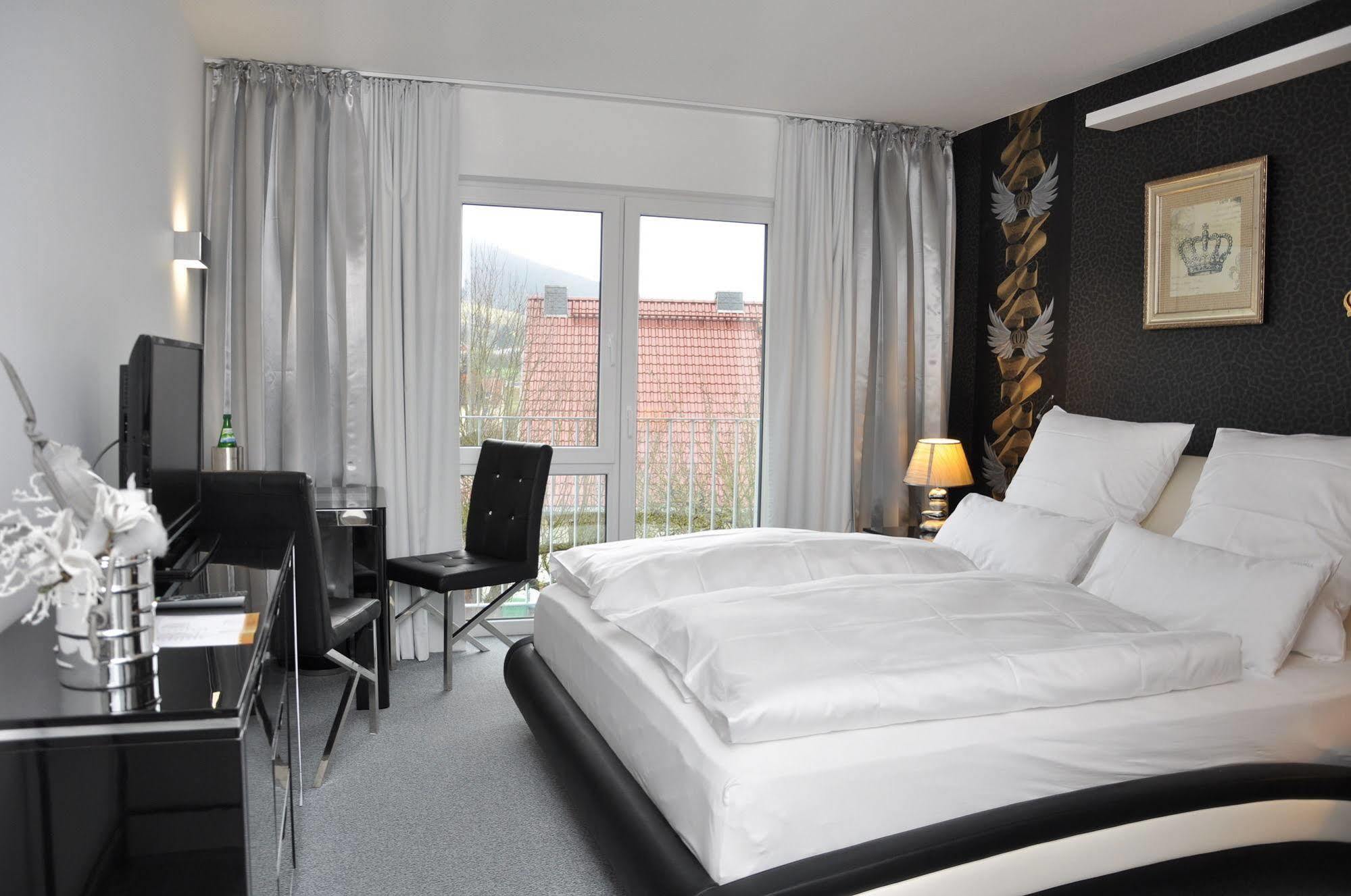 Gaestehaus Villa Casamia (Adults Only) Schmalkalden Dış mekan fotoğraf